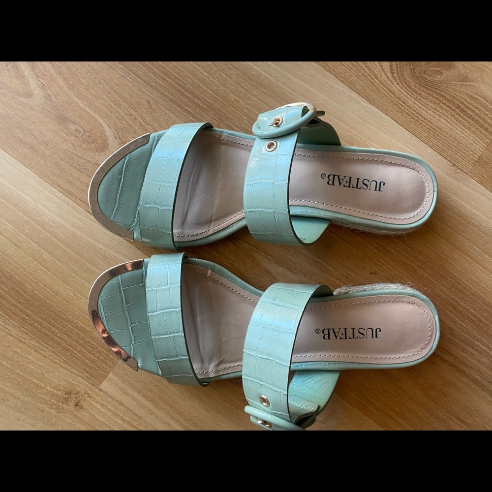 Faux alligator leather sandals